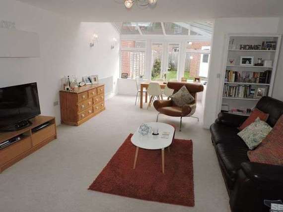 3 Bedroom Semi-Detac...