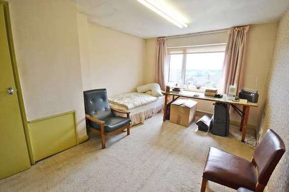 3 Bedroom Semi-Detac...
