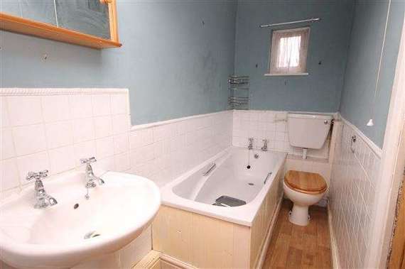 2 Bedroom Terraced