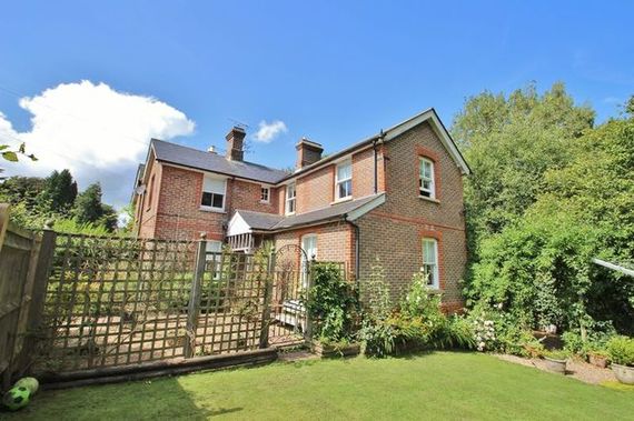 3 Bedroom Semi-Detac...