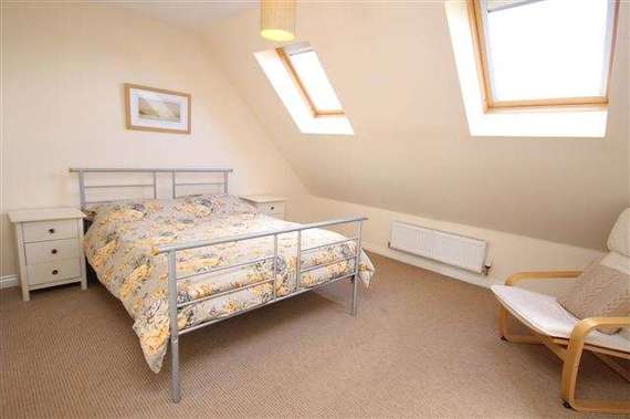 3 Bedroom Semi-Detac...