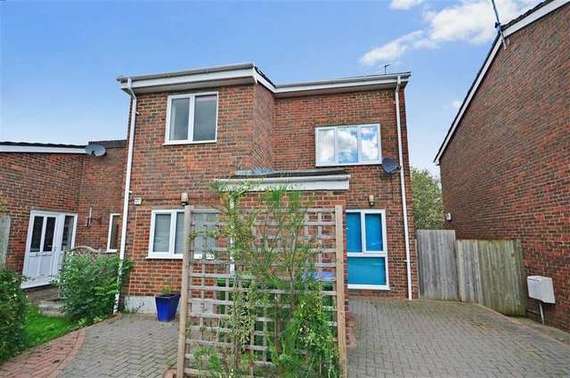 3 Bedroom Semi-Detac...