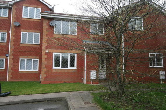 1 Bedroom Maisonette