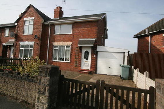 3 Bedroom End of Ter...
