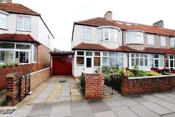 3 Bedroom Semi-Detac...