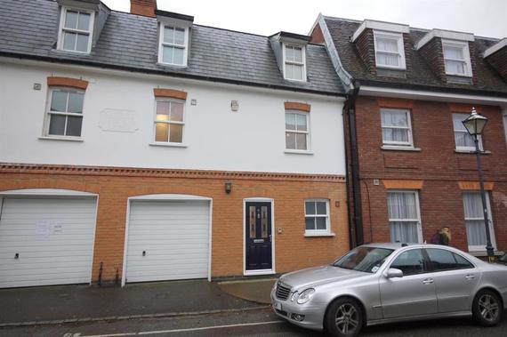 3 Bedroom Terraced