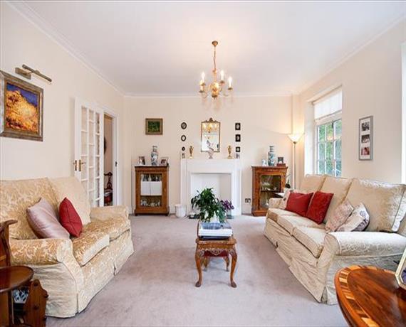 2&nbsp;Bedroom&nbsp;Flat