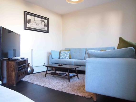 4 Bedroom Semi-Detac...