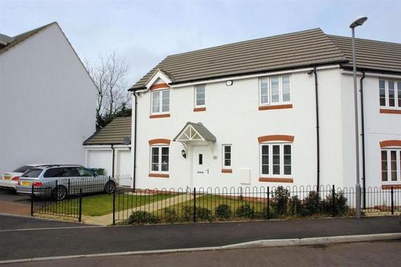 3 Bedroom Houses