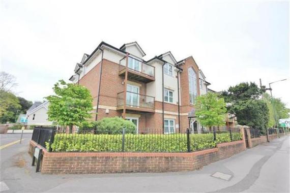 2 Bedroom Flat