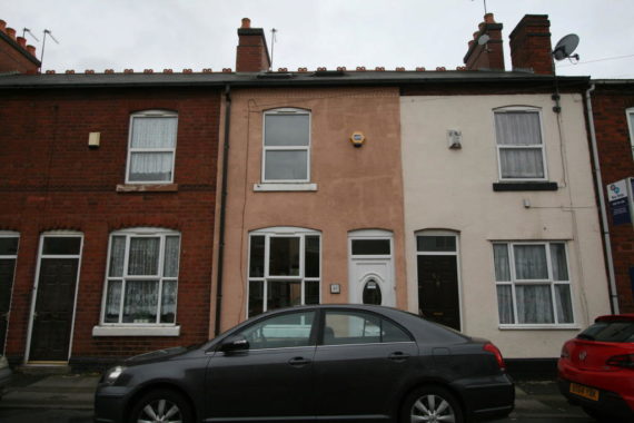 5 Bedroom Terraced