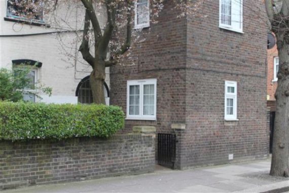 4 Bedroom Terraced