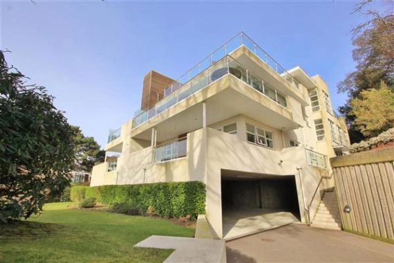 2 Bedroom Flat