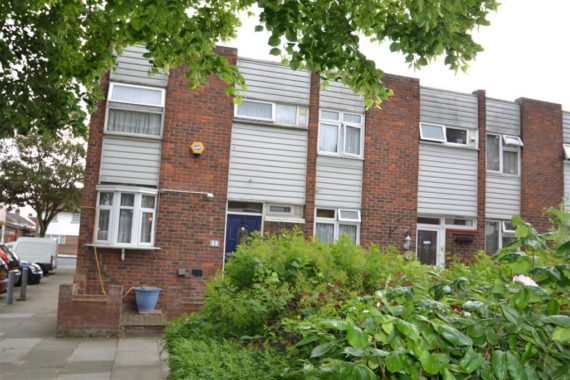 3&nbsp;Bedroom&nbsp;End of Ter...