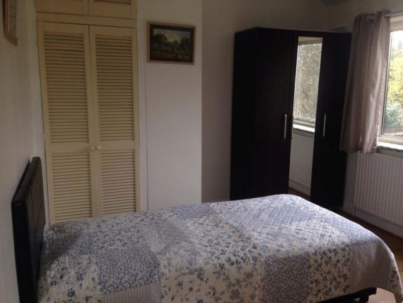 1 Bedroom Houses
