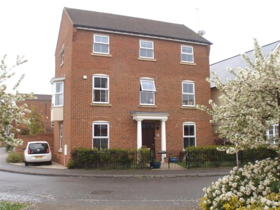 5&nbsp;Bedroom&nbsp;Detached