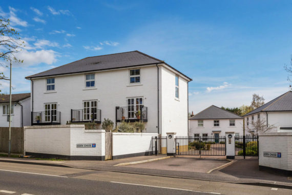 3 Bedroom Town House