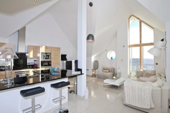 2 Bedroom Houses