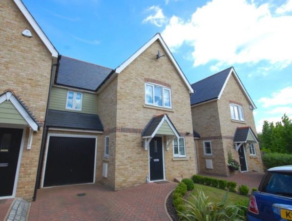 3&nbsp;Bedroom&nbsp;Semi-Detac...