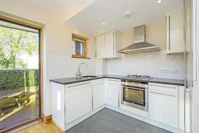 2 Bedroom Flat
