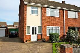 3 Bedroom Semi-Detac...