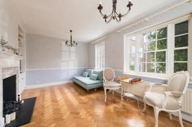 3 Bedroom Maisonette