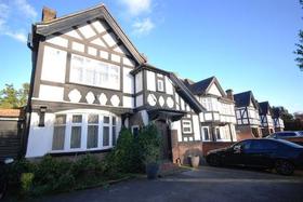 7 Bedroom Property