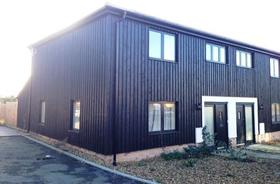 3 Bedroom End of Ter...