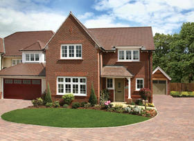 4 Bedroom 