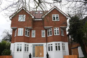 2 Bedroom Flat