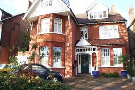 2 Bedroom Flat