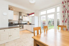 4 Bedroom Terraced