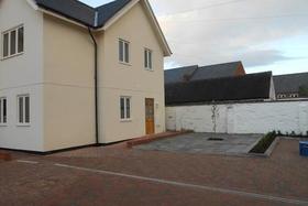 2 Bedroom Town House