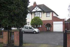 4 Bedroom 