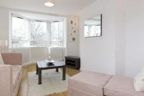 1 Bedroom Block of A...
