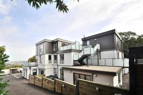 2 Bedroom Flat
