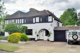 4 Bedroom Semi-Detac...
