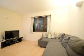 1 Bedroom Flat