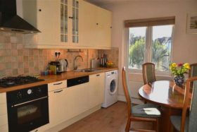 2 Bedroom Flat