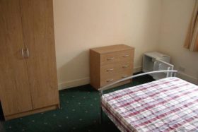 1 Bedroom Room