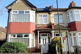 3 Bedroom End of Ter...