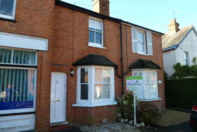 2 Bedroom End of Ter...