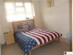 1 Bedroom Room