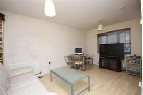2 Bedroom Ground Fla...