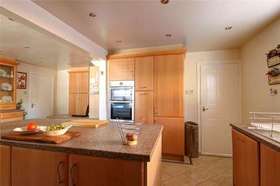 3 Bedroom Semi-Detac...