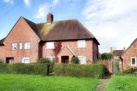 3 Bedroom Semi-Detac...
