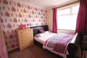 3 Bedroom Semi-Detac...