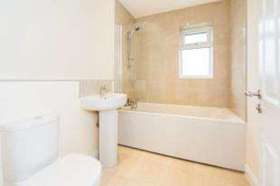 3 bedroom Terraced for sale