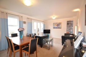 2 Bedroom Flat