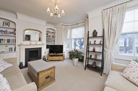 2 Bedroom Flat